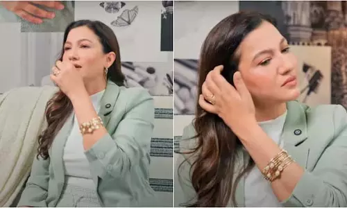 गौहर ने बताया अपना मुश्किल वक्त, आंसू रुके नहीं गौहर ने बताया अपना मुश्किल वक्त, आंसू रुके नहीं