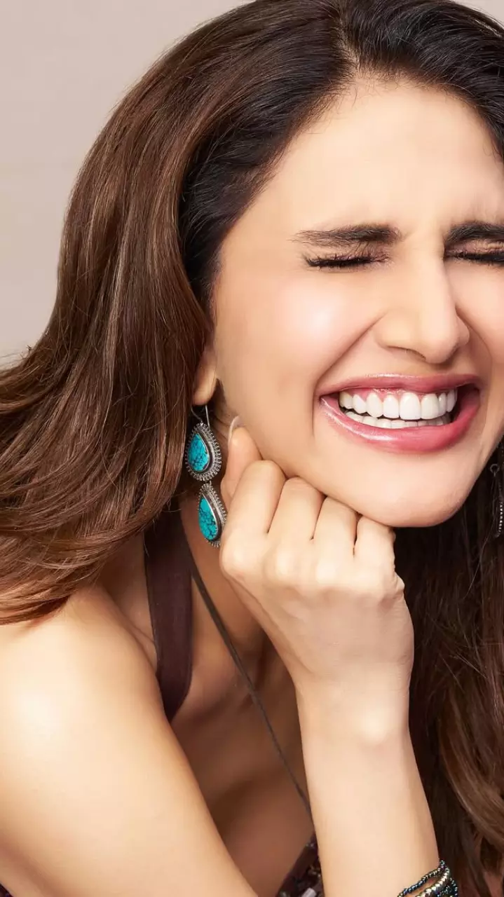 वाणी कपूर का गॉर्जियस लुक