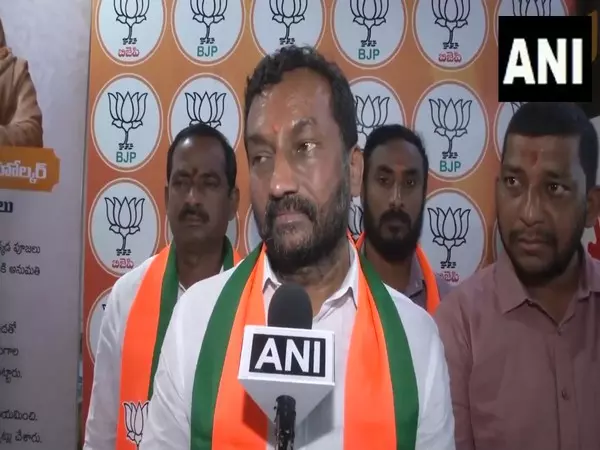 BJP सांसद रघुनंदन राव ने कविता के धरने को मीडिया स्टंट बताया BJP सांसद रघुनंदन राव ने कविता के धरने को मीडिया स्टंट बताया