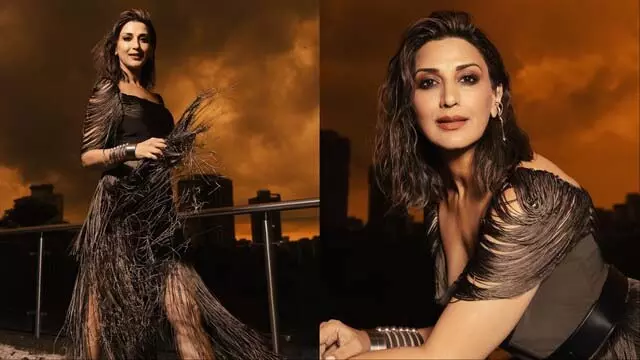 Fringe Fashion में सोनाली का नया लुक Fringe Fashion में सोनाली का नया लुक