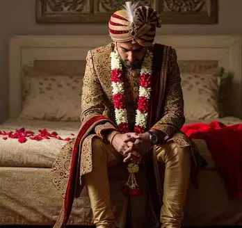UP : में भागी दुल्हन, पंचायत ने दिलाया दूल्हे को हक UP : में भागी दुल्हन, पंचायत ने दिलाया दूल्हे को हक