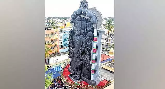 Bengaluru : एजीपुरा में आज स्थापित होगी 108 फुट ऊंची भगवान विष्णु की मूर्ति Bengaluru : एजीपुरा में आज स्थापित होगी 108 फुट ऊंची भगवान विष्णु की मूर्ति