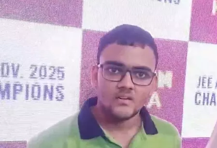 रजित गुप्ता ने बताया, कैसे बने जेईई एडवांस्ड 2025 के टॉपर रजित गुप्ता ने बताया, कैसे बने जेईई एडवांस्ड 2025 के टॉपर