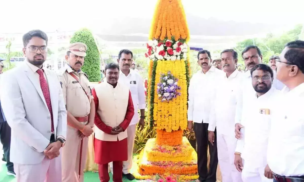Telangana राज्य स्थापना दिवस पर हुआ भव्य आयोजन Telangana राज्य स्थापना दिवस पर हुआ भव्य आयोजन