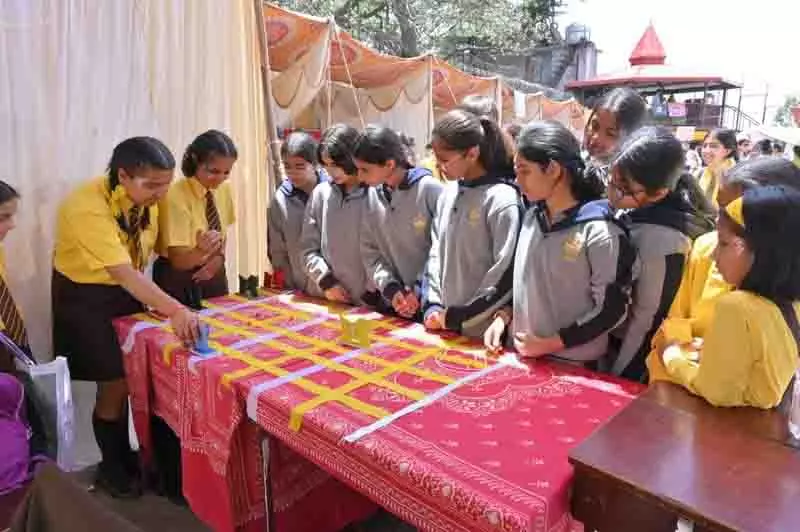 Shimla स्कूल में कार्निवल समारोह के साथ मनाया गया 154वां स्थापना दिवस Shimla स्कूल में कार्निवल समारोह के साथ मनाया गया 154वां स्थापना दिवस