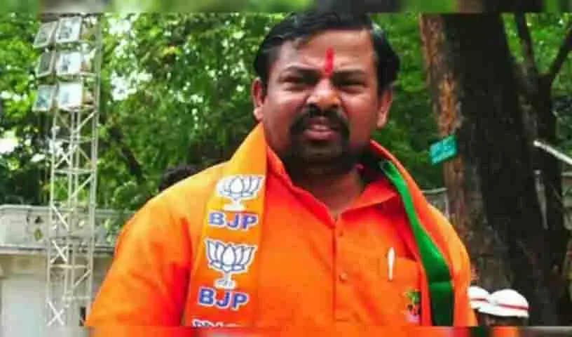 Hyderabad पुलिस ने सुरक्षा व्यवस्था की अनदेखी करने पर राजा सिंह को चेतावनी दी Hyderabad पुलिस ने सुरक्षा व्यवस्था की अनदेखी करने पर राजा सिंह को चेतावनी दी