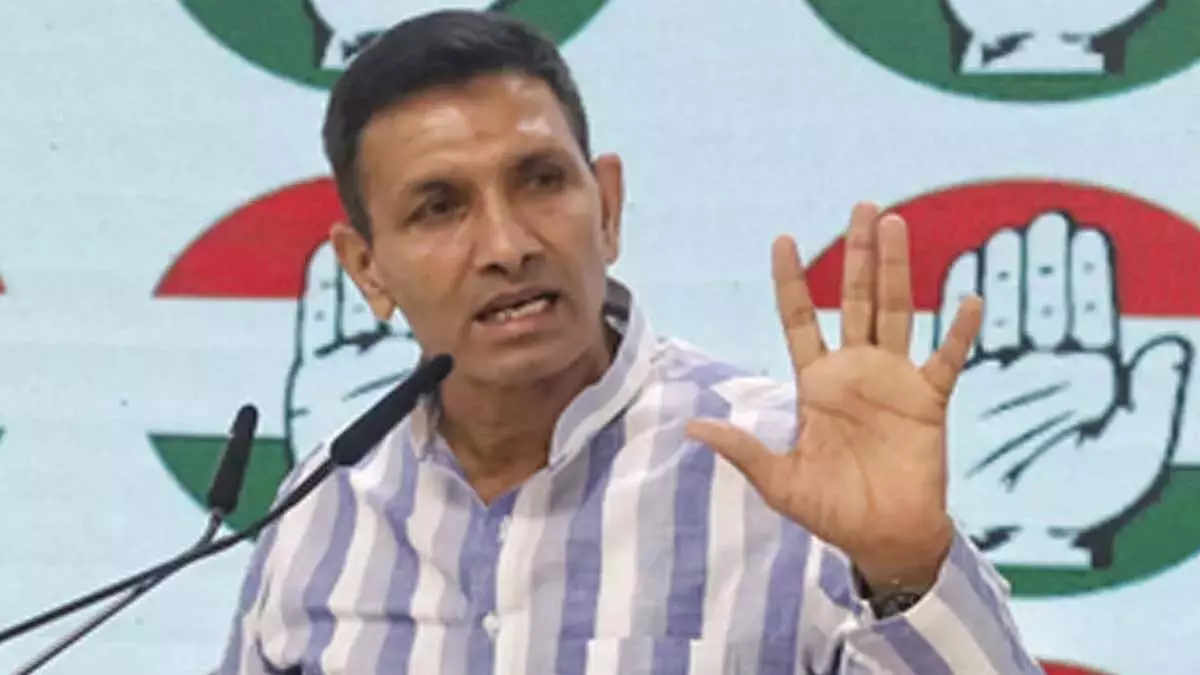 60 से अधिक AICC पर्यवेक्षक 3 महीने तक मध्य प्रदेश में रहेंगे: जीतू पटवारी 60 से अधिक AICC पर्यवेक्षक 3 महीने तक मध्य प्रदेश में रहेंगे: जीतू पटवारी