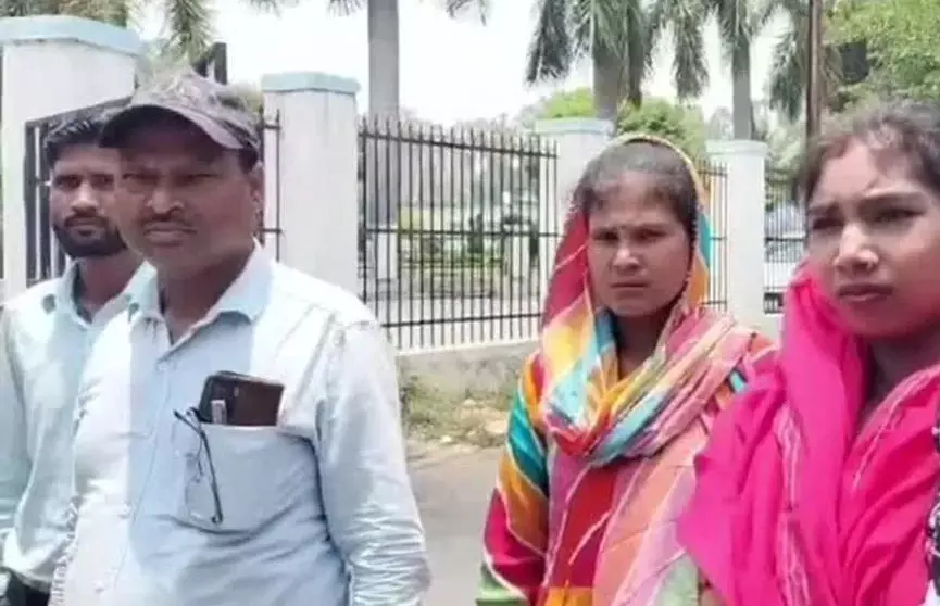 जीजा नाबालिग साली को लेकर फरार, ढूंढने के लिए थाना प्रभारी मांग रहे रिश्वत जीजा नाबालिग साली को लेकर फरार, ढूंढने के लिए थाना प्रभारी मांग रहे रिश्वत