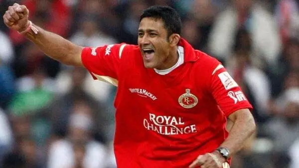 Anil Kumble से लेकर आर अश्विन तक, शीर्ष मुकाबलों में टीमों पर हावी रहने वाले 5 गेंदबाजों की सूची Anil Kumble से लेकर आर अश्विन तक, शीर्ष मुकाबलों में टीमों पर हावी रहने वाले 5 गेंदबाजों की सूची