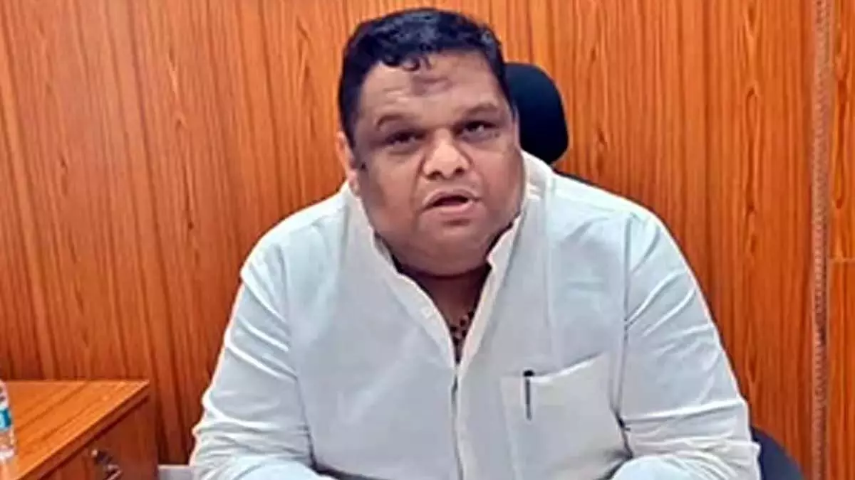 शर्मिष्ठा की गिरफ्तारी: एनएचआरसी सदस्य प्रियांक कानूनगो ने पश्चिम बंगाल से रिपोर्ट मांगी शर्मिष्ठा की गिरफ्तारी: एनएचआरसी सदस्य प्रियांक कानूनगो ने पश्चिम बंगाल से रिपोर्ट मांगी