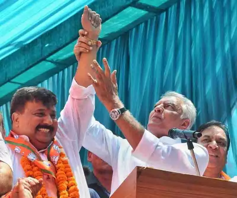 Ludhiana पश्चिम उपचुनाव के लिए भाजपा के जीवन गुप्ता ने नामांकन दाखिल किया Ludhiana पश्चिम उपचुनाव के लिए भाजपा के जीवन गुप्ता ने नामांकन दाखिल किया