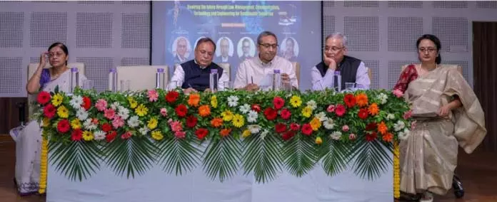 SGT विश्वविद्यालय ने अंतर्राष्ट्रीय अंतःविषय सम्मेलन-2025 की मेजबानी की SGT विश्वविद्यालय ने अंतर्राष्ट्रीय अंतःविषय सम्मेलन-2025 की मेजबानी की