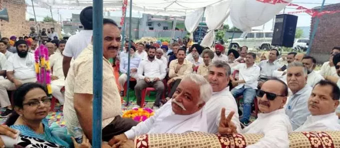 भाजपा राजनीतिक लाभ के लिए ऑपरेशन सिंदूर का फायदा उठा रही है: Sadhotra भाजपा राजनीतिक लाभ के लिए ऑपरेशन सिंदूर का फायदा उठा रही है: Sadhotra