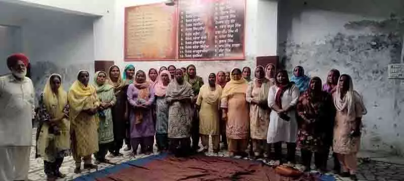Amritsar: मिड-डे मील वर्कर्स यूनियन ने वेतन वृद्धि की मांग की Amritsar: मिड-डे मील वर्कर्स यूनियन ने वेतन वृद्धि की मांग की