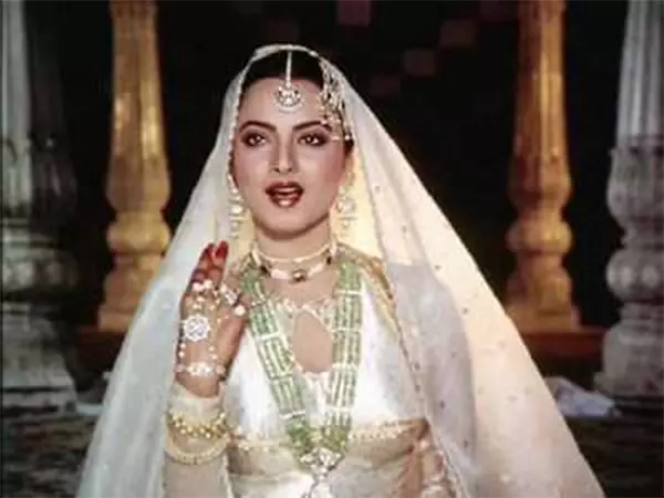 रेखा की मशहूर फिल्म उमराव जान 27 June को होगी दोबारा रिलीज रेखा की मशहूर फिल्म उमराव जान 27 June को होगी दोबारा रिलीज