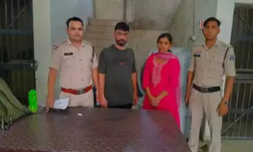 मैरिज ब्यूरो की आड़ में गंदा खेल, पति और पत्नी गिरफ्तार मैरिज ब्यूरो की आड़ में गंदा खेल, पति और पत्नी गिरफ्तार