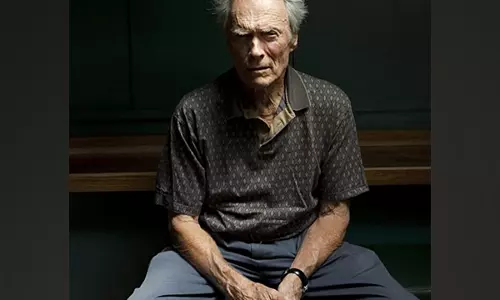 Clint Eastwood ने आगामी प्रोजेक्ट, रीमेक और सीक्वल के चलन के बारे में खुलकर बात की Clint Eastwood ने आगामी प्रोजेक्ट, रीमेक और सीक्वल के चलन के बारे में खुलकर बात की