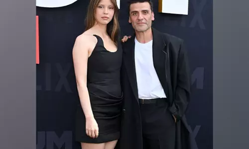 ऑस्कर इसाक, Mia Goth ने अपनी आगामी फिल्म फ्रेंकस्टीन का टीज़र जारी किया