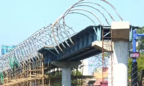 अधूरे पड़े स्काईवॉक के निर्माण कार्य में आएगी तेजी अधूरे पड़े स्काईवॉक के निर्माण कार्य में आएगी तेजी
