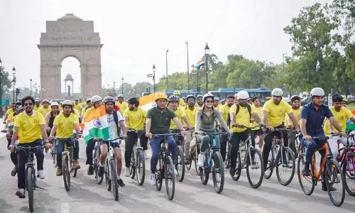 Delhi: साइकिल चलाना अपनी दिनचर्या का हिस्सा बनाएं: मंत्री Delhi: साइकिल चलाना अपनी दिनचर्या का हिस्सा बनाएं: मंत्री