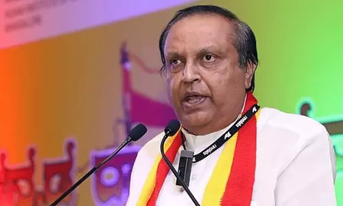 शिवन्ना की तरह कमल हासन का समर्थन करने वाले सभी लोग गद्दार हैं: दिग्गज अभिनेता CM ने नाराजगी जताई शिवन्ना की तरह कमल हासन का समर्थन करने वाले सभी लोग गद्दार हैं: दिग्गज अभिनेता CM ने नाराजगी जताई