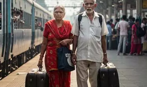 भीड़भाड़ से ट्रेन छूटी, रेलवे को देना होगा मुआवज़ा भीड़भाड़ से ट्रेन छूटी, रेलवे को देना होगा मुआवज़ा