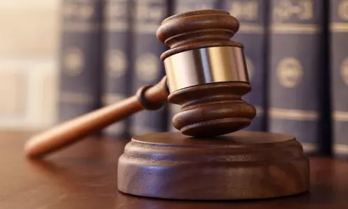 Sambhal: मरीज की आंख के इलाज में लापरवाही साबित, ₹3 लाख का हर्जाना Sambhal: मरीज की आंख के इलाज में लापरवाही साबित, ₹3 लाख का हर्जाना