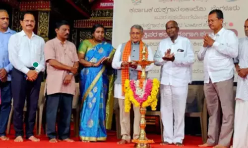 Karnataka: परंपरा और आधुनिकता के बीच संतुलन बनाते हुए यक्षगान के सामने नई चुनौतियां
