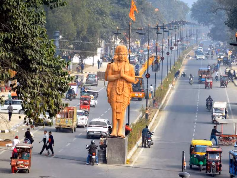 Ayodhya: अयोध्या में राम पथ से नॉनवेज दुकानें हटाने का आदेश जारी Ayodhya: अयोध्या में राम पथ से नॉनवेज दुकानें हटाने का आदेश जारी
