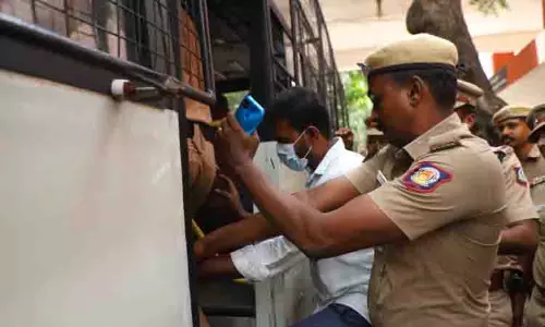 Anna University यौन उत्पीड़न मामला, ज्ञानसेकरन को आजीवन कारावास, कम से कम 30 साल की सजा Anna University यौन उत्पीड़न मामला, ज्ञानसेकरन को आजीवन कारावास, कम से कम 30 साल की सजा