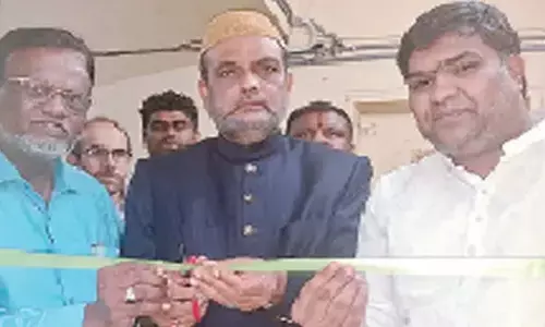 हज यात्रियों की सुविधा के लिए हज हाउस में नियंत्रण कक्ष स्थापित किया गया हज यात्रियों की सुविधा के लिए हज हाउस में नियंत्रण कक्ष स्थापित किया गया
