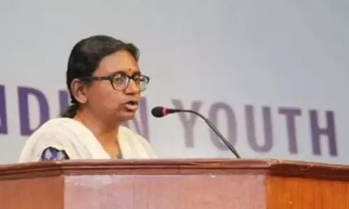 AICC के राज्य प्रभारी से दावेदारों ने की पैरवी AICC के राज्य प्रभारी से दावेदारों ने की पैरवी