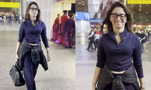 Tamannaah Bhatia ने आलसी और बिना मेकअप वाले एयरपोर्ट लुक को सामान्य बना दिया Tamannaah Bhatia ने आलसी और बिना मेकअप वाले एयरपोर्ट लुक को सामान्य बना दिया