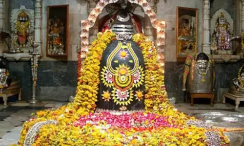 Shiv Temple: सात मंदिर, एक रेखा: शिवभक्तों के लिए रहस्य या संदेश? जानिए सच्चाई Shiv Temple: सात मंदिर, एक रेखा: शिवभक्तों के लिए रहस्य या संदेश? जानिए सच्चाई