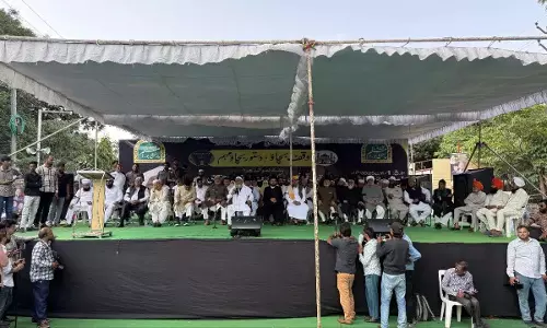 AIMPLB प्रमुख ने मुसलमानों से वक्फ कानून के खिलाफ विरोध प्रदर्शन जारी रखने का आग्रह किया