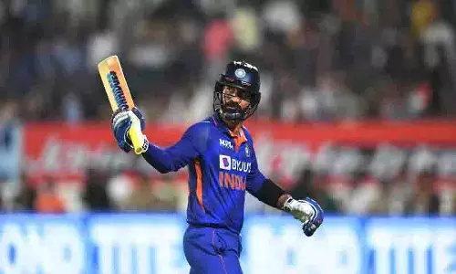 दिनेश कार्तिक ने RCB के साथ विशेष यात्रा पर विचार किया