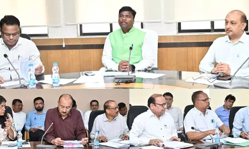 किसानों को सुगमता से रासायनिक उर्वरकों की उपलब्धता सुनिश्चित करें : मंत्री केदार कश्यप