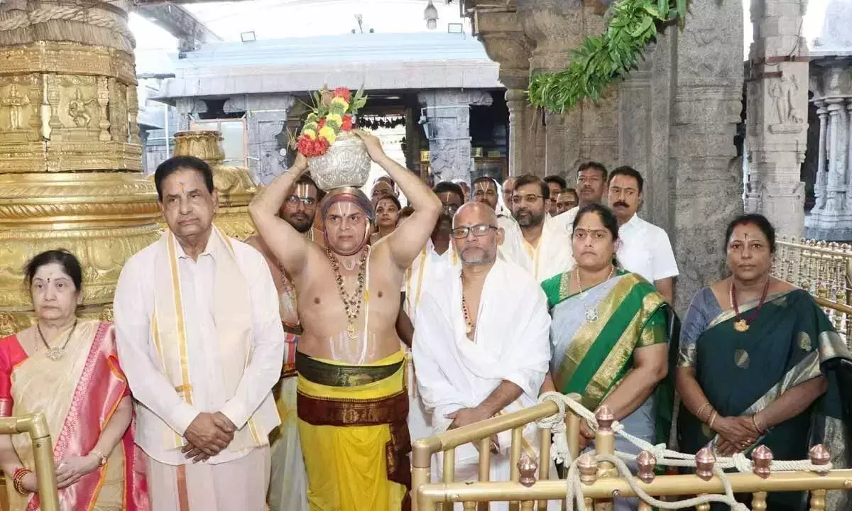 Andhra: तिरुमाला में विशेष सहस्र कलशाभिषेकम किया गया