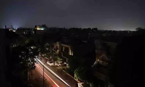 Jalandhar में आपात स्थिति से निपटने के लिए ब्लैकआउट अभ्यास किया Jalandhar में आपात स्थिति से निपटने के लिए ब्लैकआउट अभ्यास किया