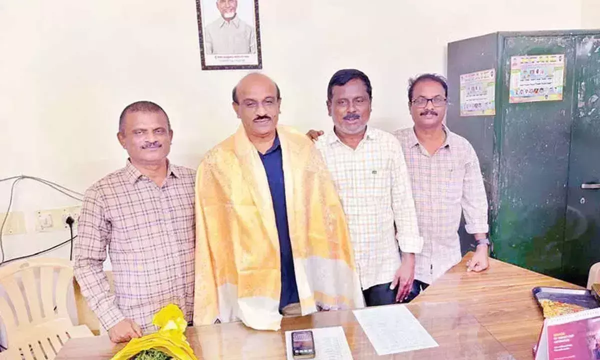 सरकारी जूनियर कॉलेज इस शैक्षणिक वर्ष से एमबीआईपीसी ग्रुप की पेशकश करेंगे सरकारी जूनियर कॉलेज इस शैक्षणिक वर्ष से एमबीआईपीसी ग्रुप की पेशकश करेंगे