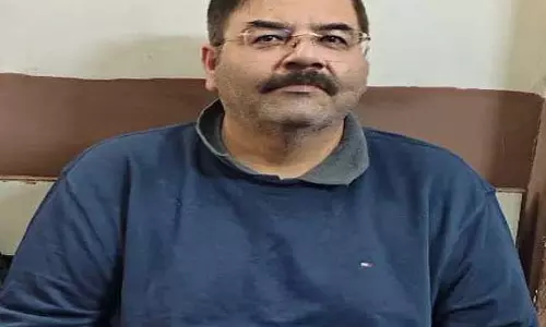 CG BREAKING: शराब घोटाले में कारोबारी विजय भाटिया को मिली 4 दिन की EOW रिमांड CG BREAKING: शराब घोटाले में कारोबारी विजय भाटिया को मिली 4 दिन की EOW रिमांड