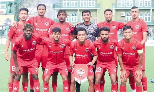 GOA : चर्चिल ब्रदर्स को निर्विवाद चैंपियन का ताज पहनाया गया GOA : चर्चिल ब्रदर्स को निर्विवाद चैंपियन का ताज पहनाया गया
