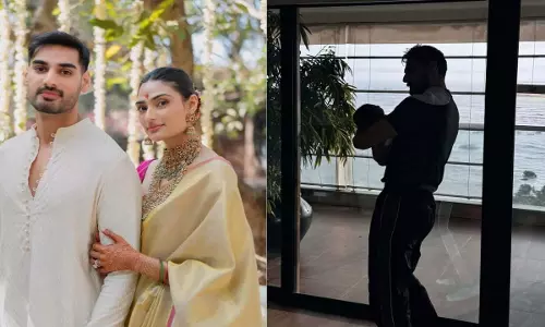 Ahan Shetty ने नवजात इवाराह को प्यार से गोद में लेकर निभाई मामू की ड्यूटी Ahan Shetty ने नवजात इवाराह को प्यार से गोद में लेकर निभाई मामू की ड्यूटी
