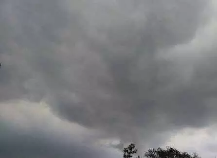 मौसम विभाग की चेतावनी, शाम को आंधी-बारिश का अलर्ट मौसम विभाग की चेतावनी, शाम को आंधी-बारिश का अलर्ट