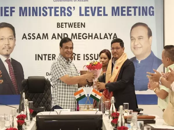 Assam CM ने मेघालय के मुख्यमंत्री के साथ बैठक की Assam CM ने मेघालय के मुख्यमंत्री के साथ बैठक की