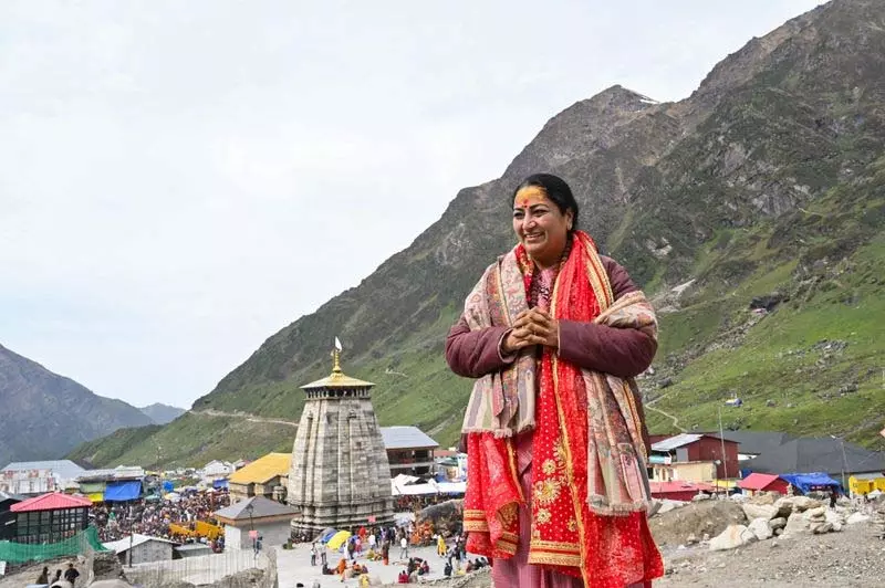 CM Rekha ने केदारनाथ, बद्रीनाथ मंदिरों में आशीर्वाद लिया CM Rekha ने केदारनाथ, बद्रीनाथ मंदिरों में आशीर्वाद लिया