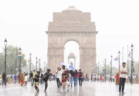 दिल्ली में जारी है मौसम विभाग का अलर्ट, दो दिन और रहेगी गर्मी से राहत, फिर बढ़ेगा तापमान दिल्ली में जारी है मौसम विभाग का अलर्ट, दो दिन और रहेगी गर्मी से राहत, फिर बढ़ेगा तापमान