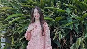 पाकिस्तान में सोशल मीडिया इन्फ्लुएंसर की हत्या; रिश्तेदार हिरासत में पाकिस्तान में सोशल मीडिया इन्फ्लुएंसर की हत्या; रिश्तेदार हिरासत में