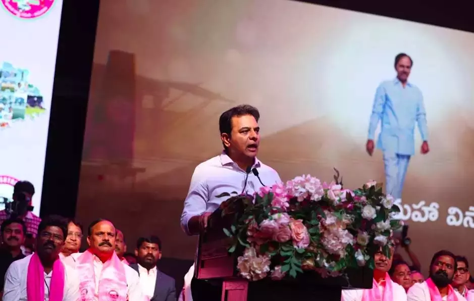 BRS अमेरिका में तेलुगु छात्रों के लिए कानूनी सेल शुरू करेगा: KTR BRS अमेरिका में तेलुगु छात्रों के लिए कानूनी सेल शुरू करेगा: KTR