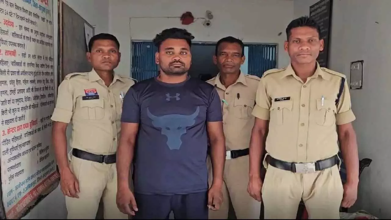 सेंट्रल जेल भेजा गया प्रेमिका के साथ शादी करने से मुकरने वाला युवक, 4 साल किया दुष्कर्म सेंट्रल जेल भेजा गया प्रेमिका के साथ शादी करने से मुकरने वाला युवक, 4 साल किया दुष्कर्म